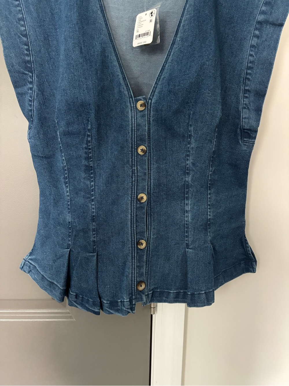 NWT Free People Denim Button-Front V-Neck Top - Picture 4 of 6